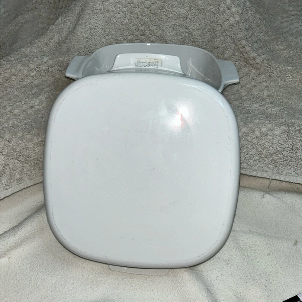 Corningware White Dish with Fruit and Floral‎ Pattern